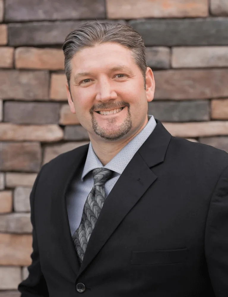 Dr. Vance Kirar, chiropractor at Kirar Superior Healthcare